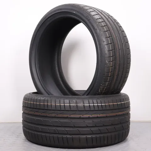 Background image for 2x Sommerreifen Hankook Ventus S1 EVO2 245/35R19 93Y XL RO1 DOT23 NEU DEMO Sommerräder