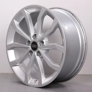1x Alufelge 18 Zoll Audi A4 S4 8W B9 Original Einzelfelge Ersatzfelge 10-Speichen-V-Design 8W0601025ED silber 7,5x18ET39 5x112 66,6mm - Bild 3