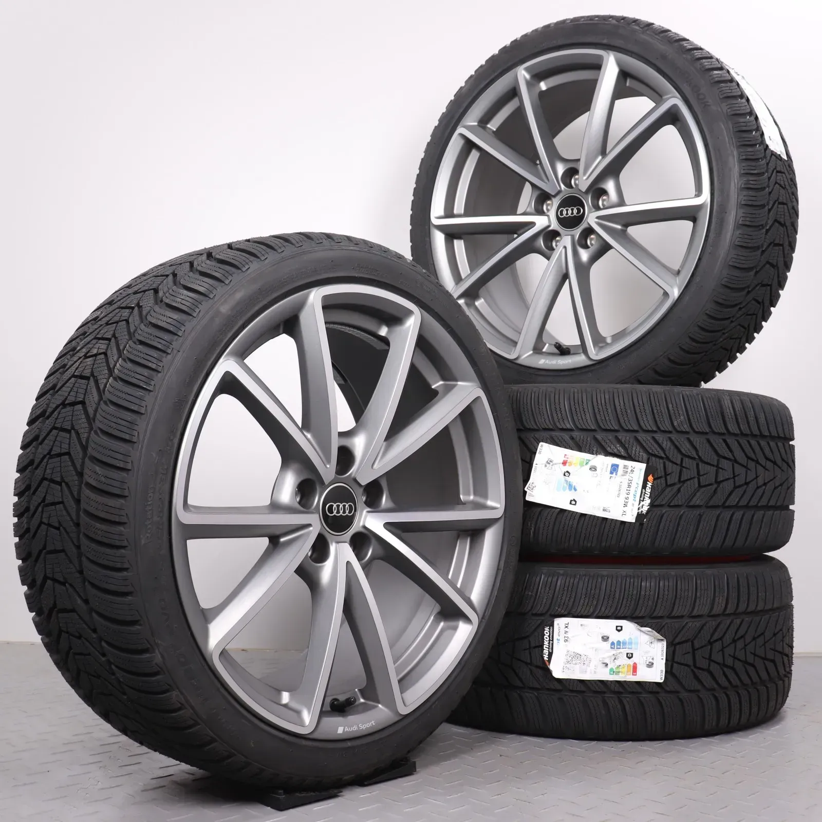 Winterräder 19 Zoll Audi A4 S4 8W B9 Original Felgen 8W0601025EA Winterreifen Hankook Winter i*cept EVO3 245/35R19 93W XL 5-V Speichen AUDI SPORT Titanoptik NEU - Bild 1