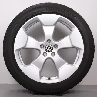 Winterräder 20 Zoll VW ID. Buzz Original Felgen 1T3601025AB & 1T3601025AC Winterreifen DOT23/24 7mm & 6-6,5mm 235/50R20 & 265/45R20 Alufelgen Stockton silber 8,5x20ET40 & 10x20ET58 - Bild 2