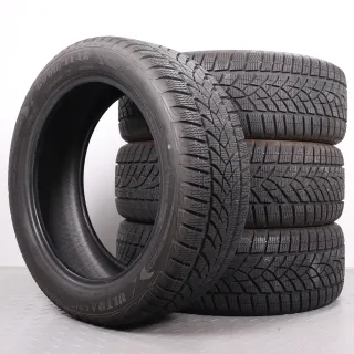 4x Winterreifen Goodyear Ultragrip Performance GEN-1 SUV 235/50R19 99V AO DOT20 7,5mm 2355019 - Bild 1