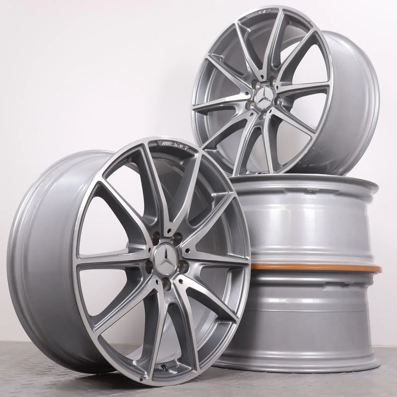 Alufelgen 20 Zoll Mercedes-Benz S-Klasse W222 Original Felgen Felgensatz AMG 10-Speichen A2224014000 & A2224014100 7x21 titangrau 8,5x20ET38 & 9,5x20ET38 5x112 66,6mm - Bild 1