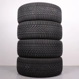 Winterräder 18 Zoll VW Golf 8 CD Original Felgen 5H0601025AB 6&7mm DOT23-25 Winterreifen 225/40R18 92V XL AO Bridgestone Blizzak LM005 Bergamo silber 7,5x18ET51 5x112 - Bild 9