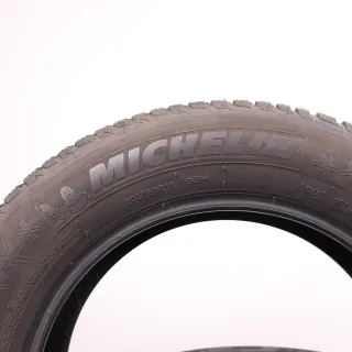 2x Winterreifen Michelin Alpin 5 205/60R16 92H AO DOT3824 5,5-6mm Winterräder - Bild 3