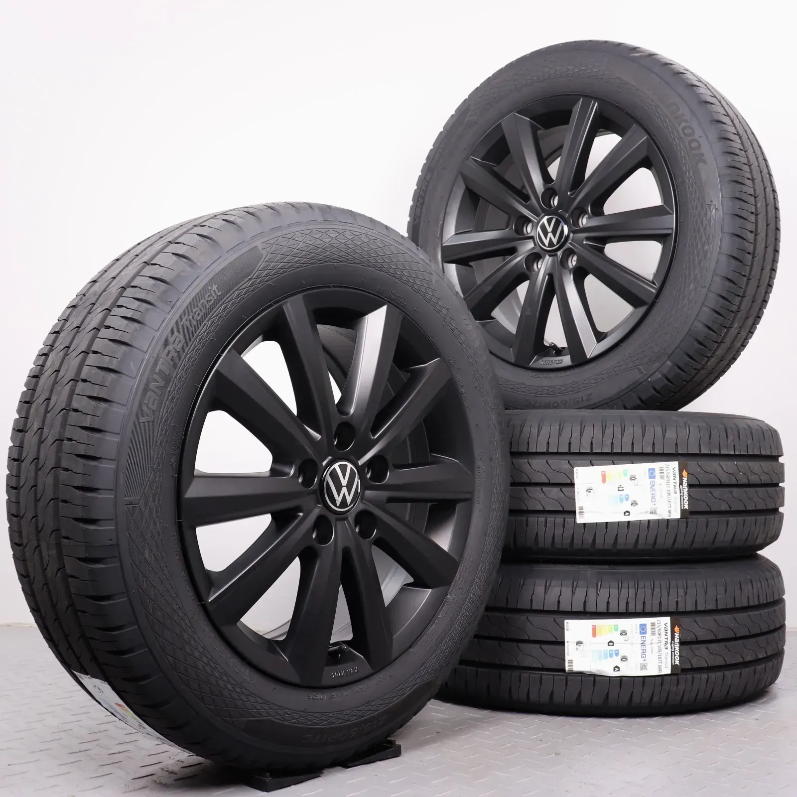 Sommerräder 17 Zoll VW T5 T6 T6.1 Original Felgen Merano schwarz matt 7E0071497A Sommerreifen 215/60R17 109/107T Hankook RA58 Vantra Transit 7x17ET56 5x120 NEU - Bild 1