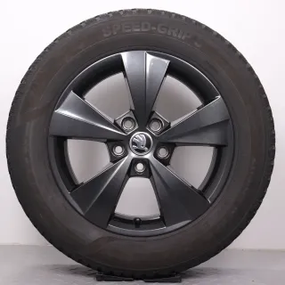 Winterräder 16 Zoll Skoda Octavia IV NX Original Felgen Velorum 5E3601025AA Winterreifen DOT21&23 205/60R16 92H Semperit Speed-Grip 5 6,5x16ET46 - Bild 2