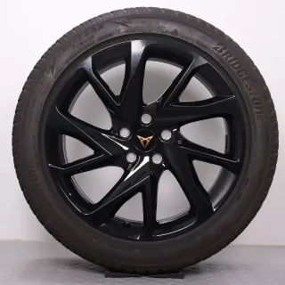 Winterräder 18 Zoll Cupra Formentor KM Original Felgen 5FF601025C Winterreifen 4-4,5mm & 6-6,5mm DOT23 245/45R18 100V XL Bridgestone Blizzak LM005 Schwarz 8x18ET40 5x112 Alufelgen - Bild 5