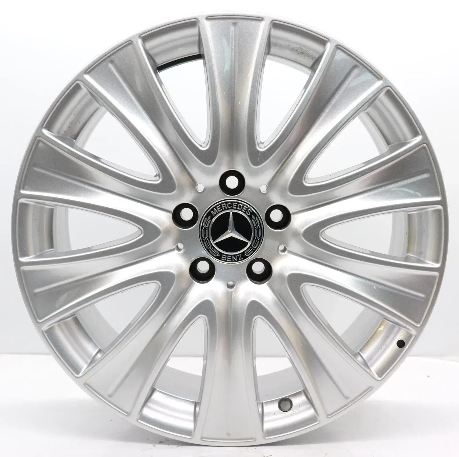 Alufelge 18 Zoll Mercedes-Benz S-Klasse W222 V222 C217 A217 Original Einzelfelge Ersatzfelge 10-Speichen A2224010902 7x45 Vanadiumsilber 8x18ET41 5x112 66,6 mm Gebraucht - Bild 1