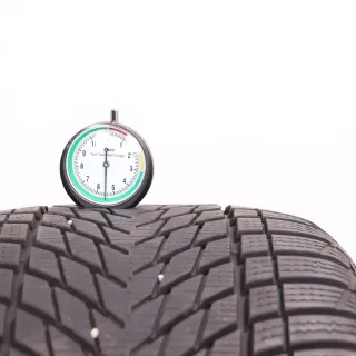 1x Winterreifen Goodyear Ultragrip Performance 3 245/40R18 97V XL DOT3023 5-5,5mm 245 40 18 - Bild 10