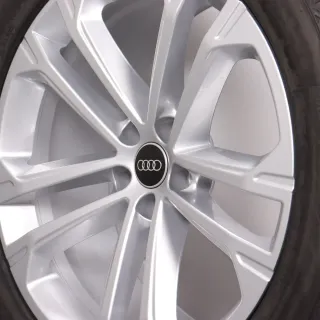 Winterräder 20 Zoll Audi Q7 SQ7 4M Original Felgen 4M0601025DT Winterreifen DOT24 8mm 285/45R20 112V XL AO Goodyear Ultra Grip 8 Performance SUV silber 9x20ET28 RDK - Bild 7
