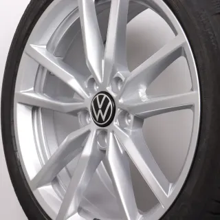 Winterräder 18 Zoll VW Golf 7 VII & Golf Sportsvan Original Felgen 5G0601025EC Winterreifen 225/40R18 92V XL Continental Winter Contact TS870P Pretoria silber 7,5x18ET51 - Bild 8