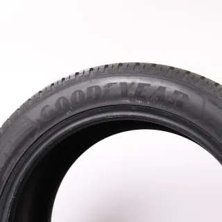 4x Winterreifen Goodyear Ultragrip Performance 8 285/45R20 112V XL AO DOT21 *NEU* volles Profil  2854520 - Bild 3