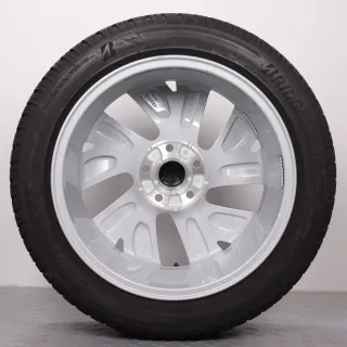 Winterräder 17 Zoll VW Golf 8 VIII Original Felgen Winterreifen 205/50R17 DOT23 6&6,5mm Bridgestone Blizzak LM005 5H0601025B Alufelgen Belmont silber 6,5x17ET46 - Bild 8