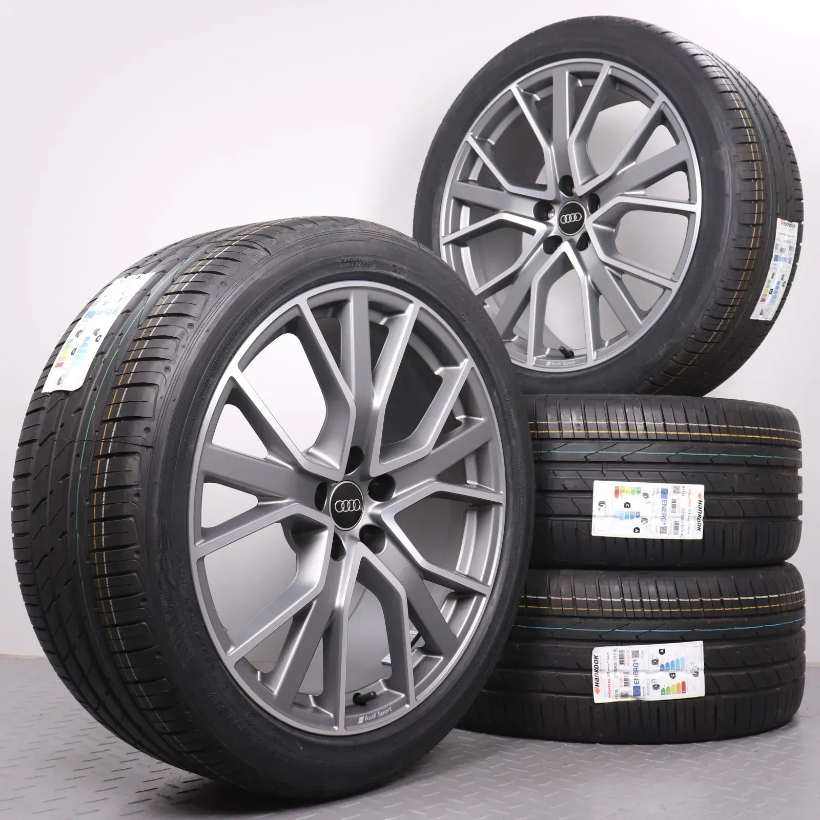 Sommerräder 20 Zoll Audi Q3 & RSQ3 F3 Original Felgen 83A601025BA 5-Y-Speichen-Stern-Design AUDI SPORT Titanoptik Sommerreifen Hankook Ventus S1 EVO2 SUV 255/40R20 101Y XL AO NEU - Bild 1
