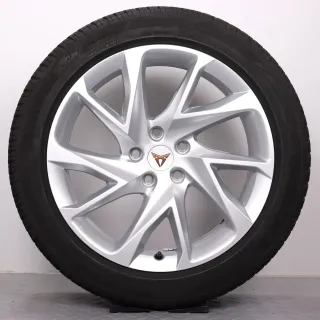 Winterräder 18 Zoll Cupra Formentor KM Original Felgen 5FF601025C Winterreifen 245/45R18 100V XL Bridgestone Silber 8x18ET40 5x112 Alufelgen - Bild 2