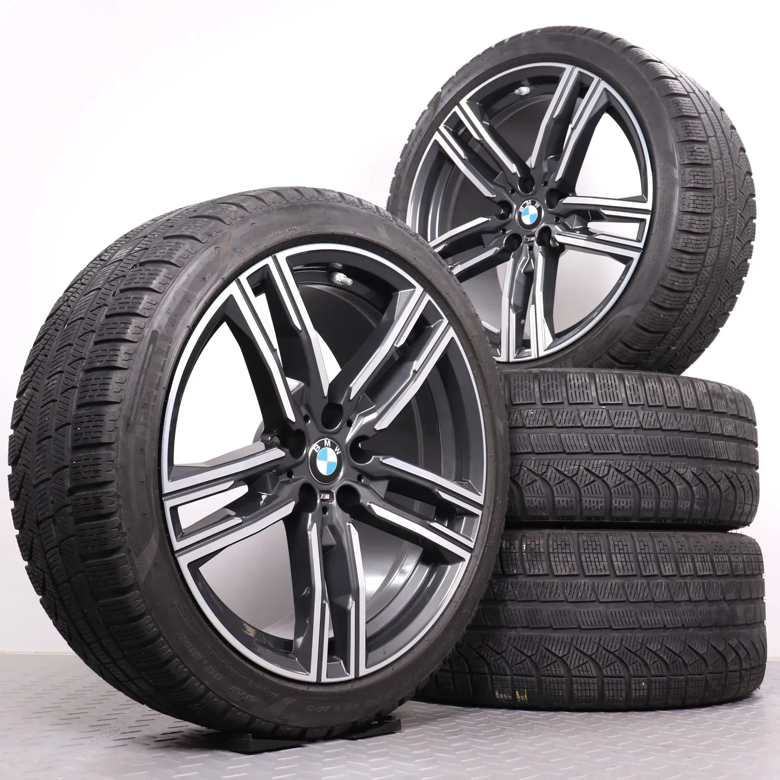 Winterräder 19 Zoll BMW 8er G14 G15 G16 5er G30 G31 Original Felgen 8090019 & 8090020 Winterreifen 245/40R19 & 275/35R19 XL * RSC Pirelli P Zero Winter Styling 727M Doppelspeiche - Bild 1