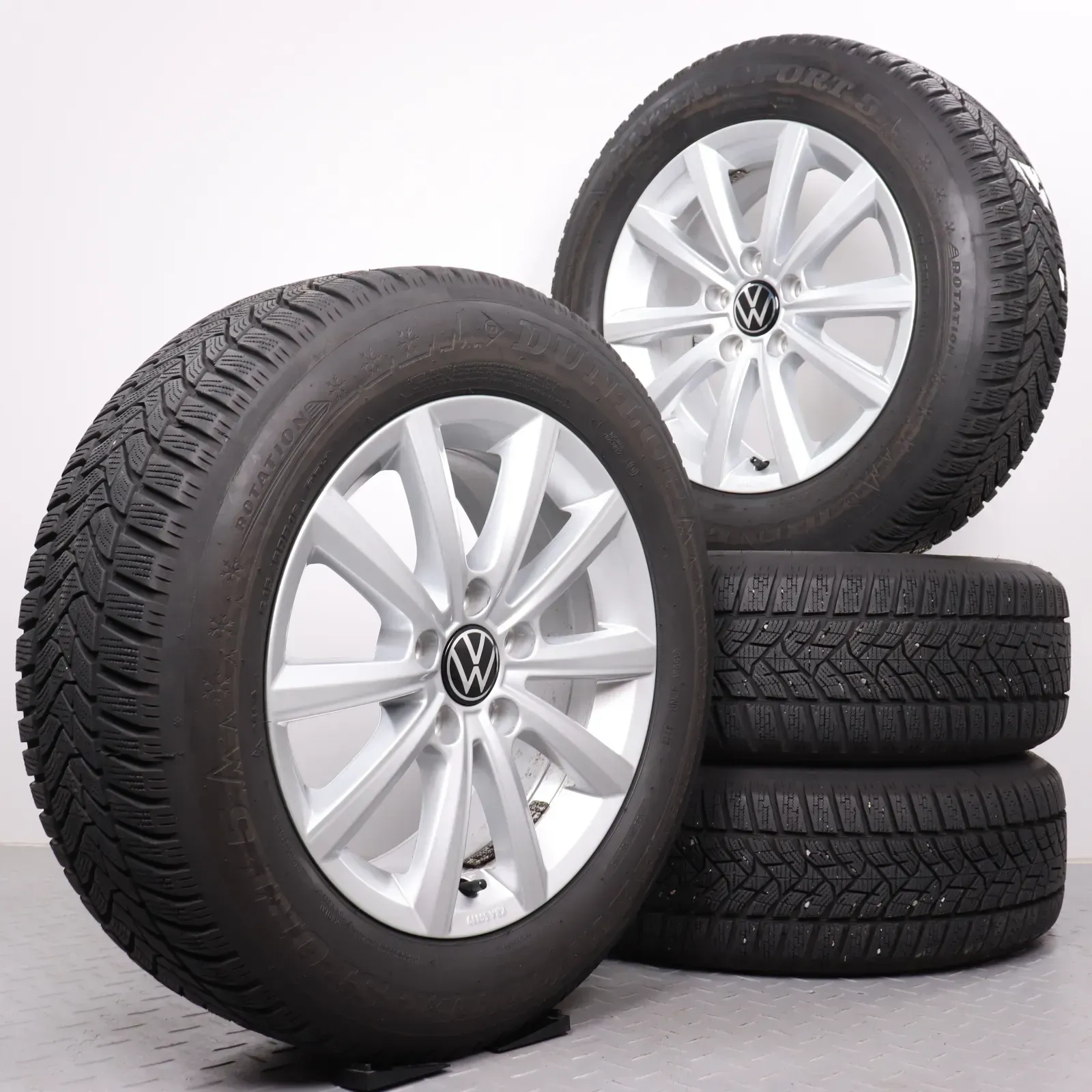 Winterräder 16 Zoll VW Passat 3G B8 Original Felgen 3G0071496B Winterreifen 215/60R16 95H Dunlop Winter Sport 5 Merano silber 6,5x16ET42 5x112 Alufelgen Winterradsatz - Bild 1