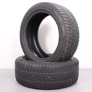 2x Winterreifen 245/45R18 96V Pirelli Sottozero 3 Seal-Inside DOT21 4mm 2454518 - Bild 1