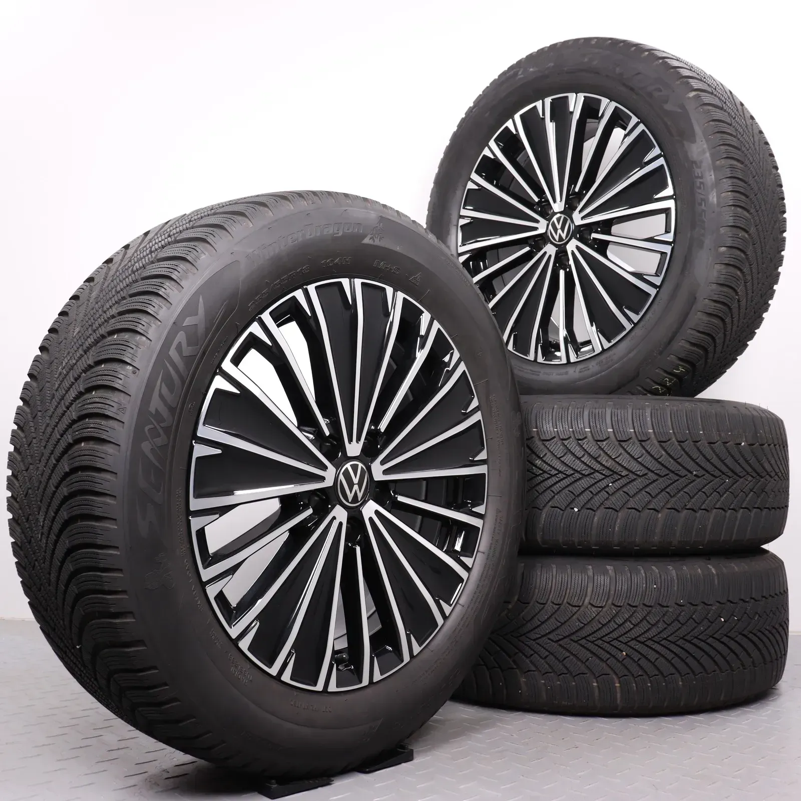 Winterräder 18 Zoll VW Tiguan CT & Tayron R4 Original Felgen 571601025K Winterreifen DOT24 7mm 235/55R18 104H XL AO Pirelli Sotttotero 3 Napoli 7,5x18ET40 5x112 - Bild 1