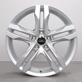 1x Alufelge 18 Zoll Audi A4 Allroad 8W B9 Original Einzelfelge Ersatzfelge 5 Paralellspeichen 8W9601025B silber 7,5x18ET29 5x112 66,6mm - Bild 1