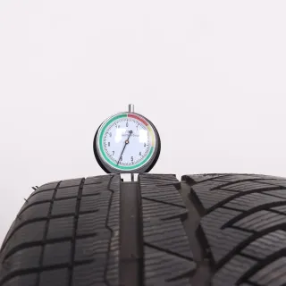 1x Winterreifen Michelin Pilot Alpin PA4 245/40R18 97V XL MO 5,5-6mm DOT1020 2454018 - Bild 7
