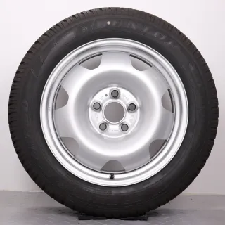 Winterräder 17 Zoll VW T5 T6 T6.1 Original Felgen 7J5601027 Winterreifen 8mm DOT21 215/60R17 104H Dunlop SP Winter Sport 3D Stahlfelge silber 7x17ET56 5x120 Winterradsatz NEUWERTIG - Bild 2