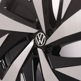 Alufelgen 20 Zoll VW ID.4 & ID.5 Original Felgen Felgensatz Drammen 11A601025A & 11A601025H schwarz glanzgedreht 8x20ET45 & 9x20ET42 5x112 57,1mm NEU - Bild 9