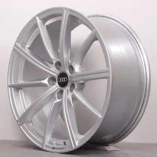 Alufelgen 19 Zoll Audi RS4 8W B9 & RS5 F5 8W Original Felgen Felgensatz 10-Speichen AUDI SPORT 8W0601025CP silber 8x19ET26 5x112 66,6mm - Bild 6