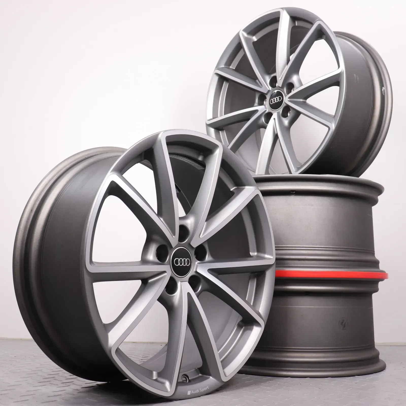 Alufelgen 19 Zoll Audi A4 S4 8W B9 Original Felgen Felgensatz 5-V Speichen AUDI SPORT Titanoptik 8W0601025EA grau glanzgedreht 8,5x19ET40 5x112 66,6mm NEU - Bild 1