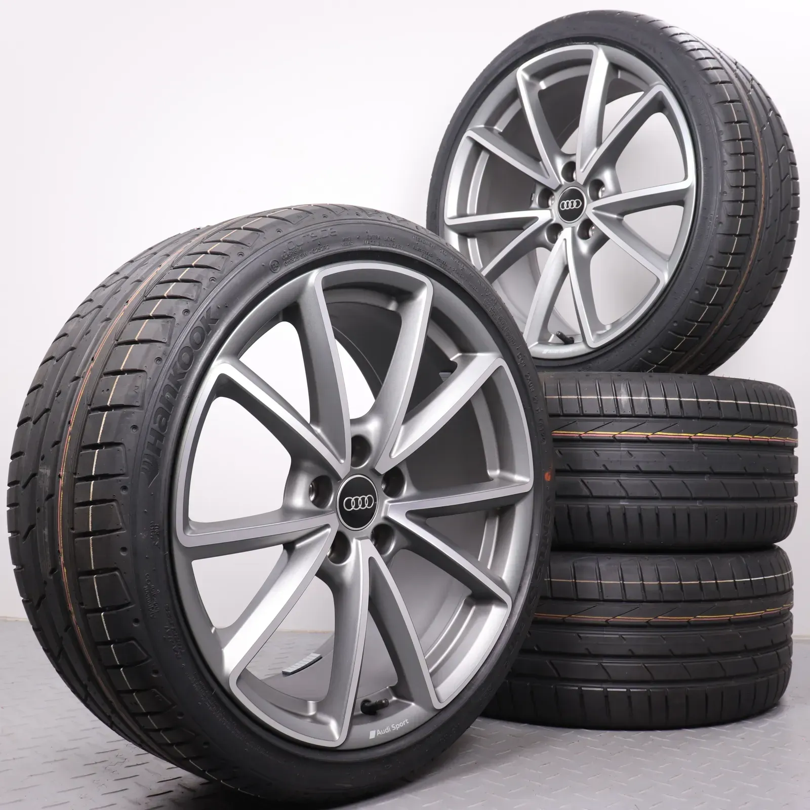 Sommerräder 19 Zoll Audi A4 S4 8W B9 Original Felgen 8W0601025EA Sommerreifen Hankook Ventus S1 EVO2 245/35R19 93Y XL RO1 5-V Speichen AUDI SPORT Titanoptik NEU - Bild 1