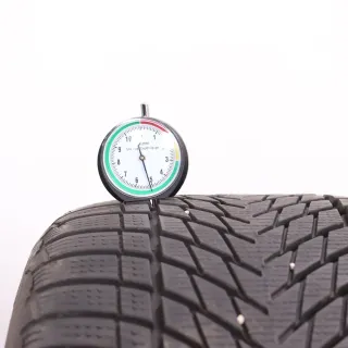 1x Winterreifen Goodyear Ultragrip Performance 3 245/40R18 97V XL DOT3023 5-5,5mm 245 40 18 - Bild 9