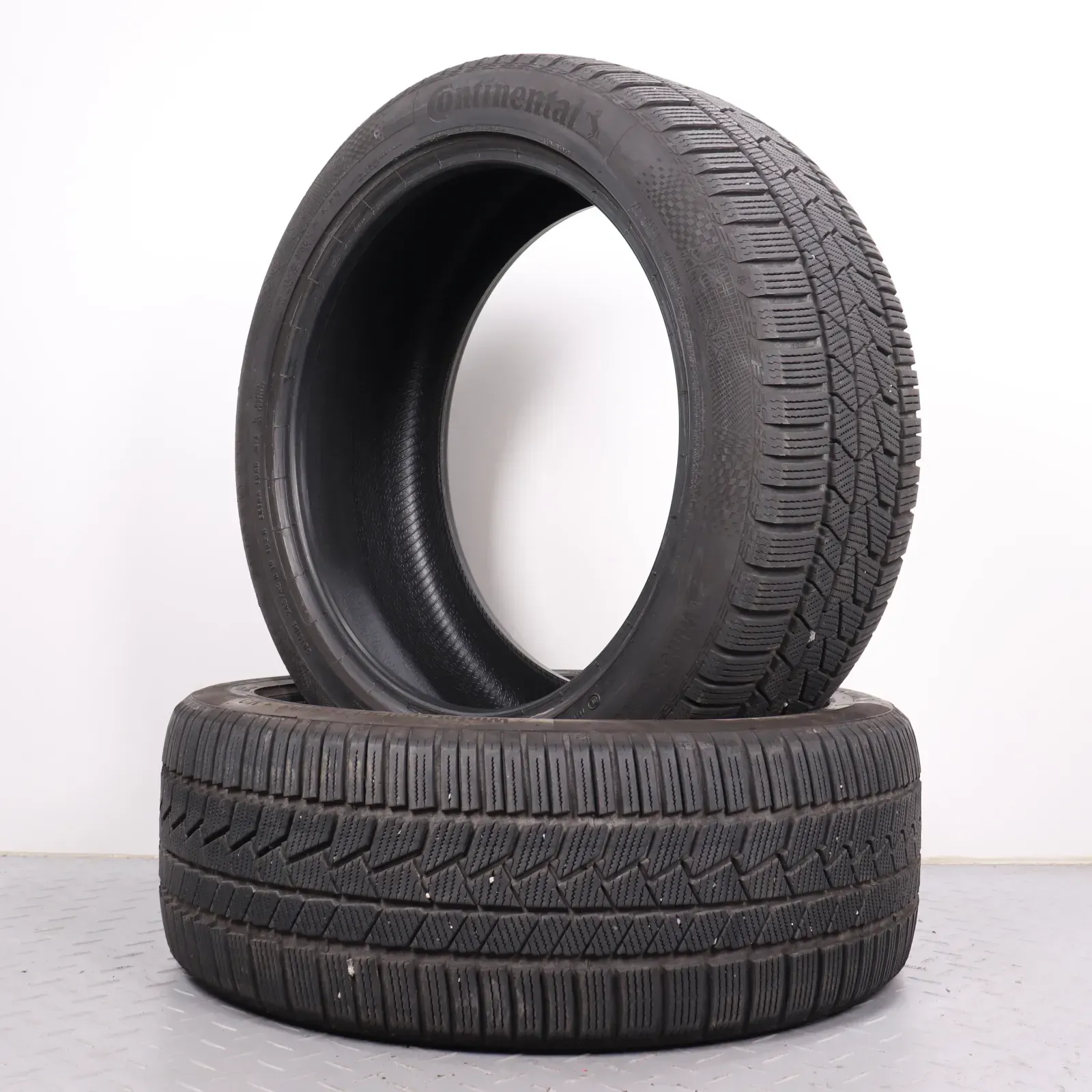 2x Winterreifen Continental Winter Contact TS860S 245/45R19 102H XL * MO DOT4024 7-7,5mm 2454519 - Bild 1
