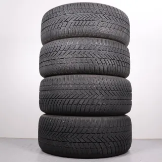 Winterräder 20 Zoll Audi Q6 / SQ6 e-tron GF Original Felgen 85H601025F & 85H601025G Winterreifen 6,5-7mm & 6mm DOT24 255/50R20 & 285/45R20 5-Doppelarm-Falx silber - Bild 9
