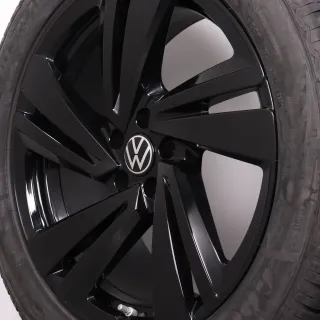 Winterräder 20 Zoll VW Touareg CR Original Felgen 760601025AA Winterreifen 8mm 285/45R20 112V XL AO Goodyear Ultragrip 8 Performance Nevada schwarz glanz 9x20ET33 5x112 NEUWERTIG - Bild 7