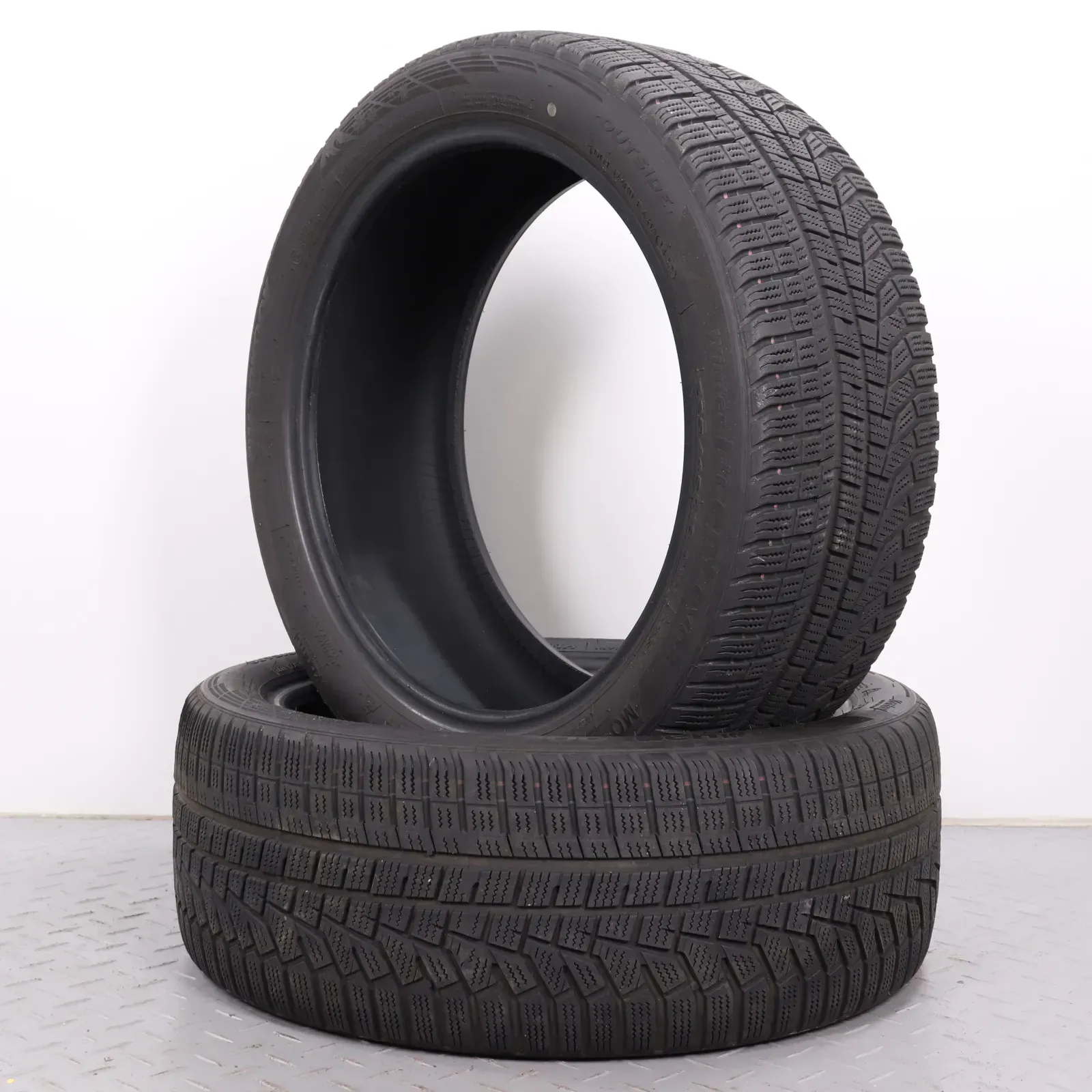 2x Winterreifen Hankook Winter i*cept evo2 225/45R18 91H MO DOT22 4-4,5mm 2254518 - Bild 1