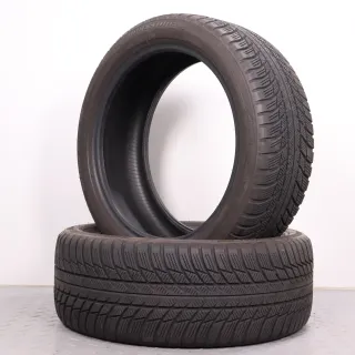 2x Winterreifen Bridgestone Blizzak LM001 225/45R18 91H MO DOT23 5,5mm 2254518 - Bild 1
