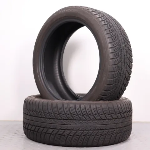 Background image for 2x Winterreifen Bridgestone Blizzak LM001 225/45R18 91H MO DOT23 5,5mm 2254518