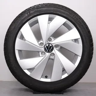 Winterräder 17 Zoll VW Golf 8 VIII Original Felgen Winterreifen 205/50R17 DOT23 6&6,5mm Bridgestone Blizzak LM005 5H0601025B Alufelgen Belmont silber 6,5x17ET46 - Bild 2