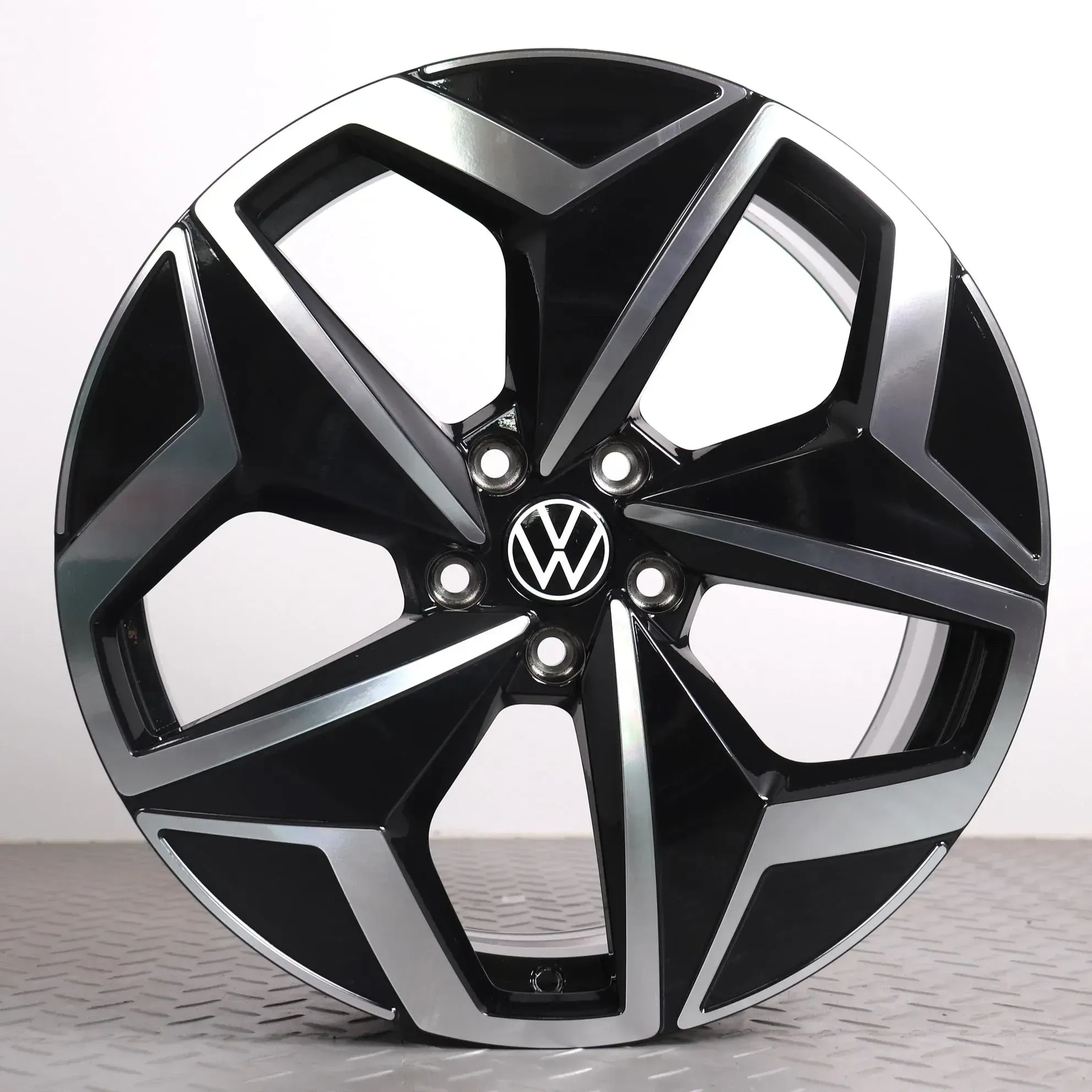 1x 19Zoll VW ID.3 E11 Original Felge Einzelfelge Ersatzfelge Andoya 10A601025 J / H Schwarz glanzgedreht 7.5x19ET50 5x112 57,1mm NEU DEMO - Bild 1