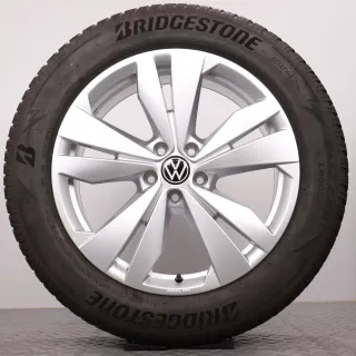 Winterräder 19 Zoll VW ID.4 & ID.5 Original Felgen Loen 11A071499 Winterreifen DOT23 6,5-7mm & 5,5mm 235/55R19 & 255/50R19 Bridgestone Blizzak LM005 silber 5x112 - Bild 2