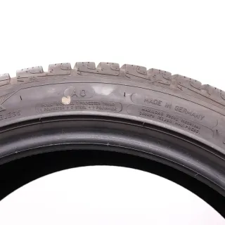 4x Winterreifen Goodyear Ultragrip Performance GEN-1 245/40R18 97V XL AO 6-6,5mm DOT24 2454018 Winterräder - Bild 7