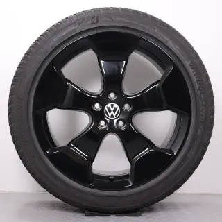 Winterräder 20 Zoll VW ID. Buzz Original Felgen 1T3601025AB & 1T3601025AC Winterreifen DOT24 5-5,5mm & 4,5-5mm 235/50R20 & 265/45R20 Alufelgen Stockton schwarz 8,5x20ET40 & 10x20ET - Bild 5