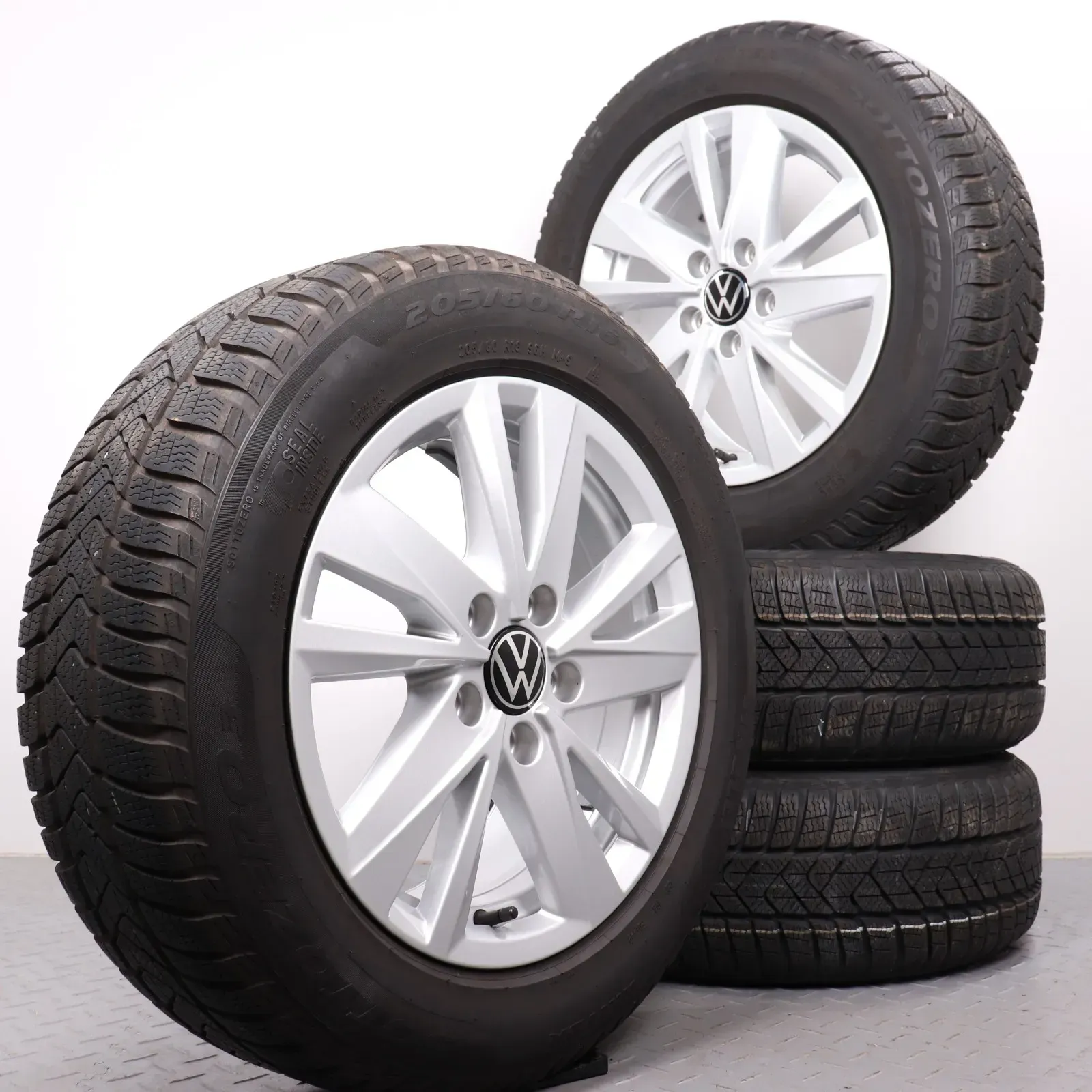 Winterräder 16 Zoll VW Touran II 5T Original Felgen Karlstad 5TA601025Q Winterreifen 205/60R16 96H XL Pirelli Sottozero 3 Seal-Inside DOT20&23 6mm & 6,5mm - Bild 1