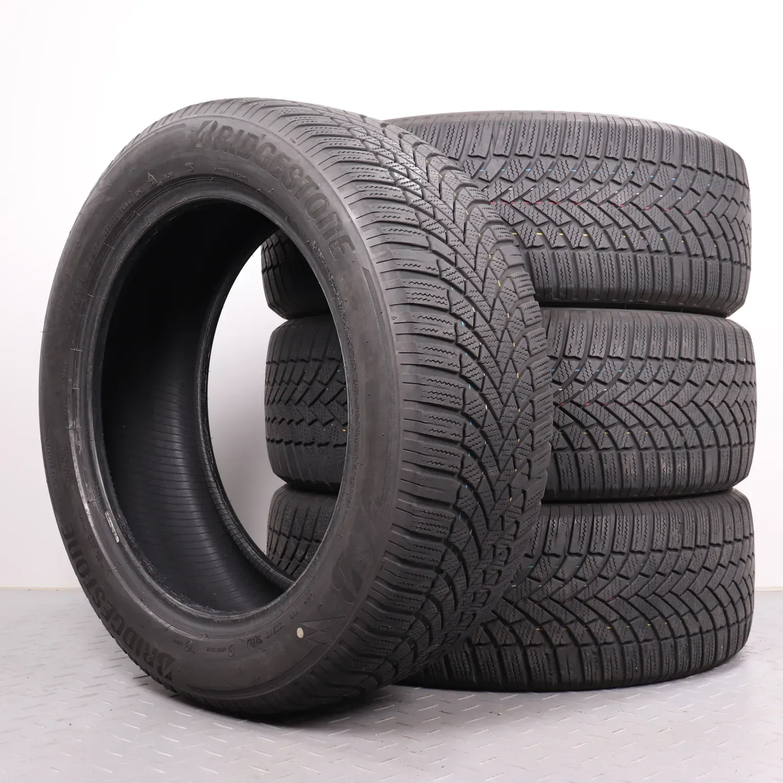 4x Winterreifen Bridgestone Blizzak LM 005 225/55R18 102H XL * MO DOT22 5mm 2255518 Winterräder - Bild 1