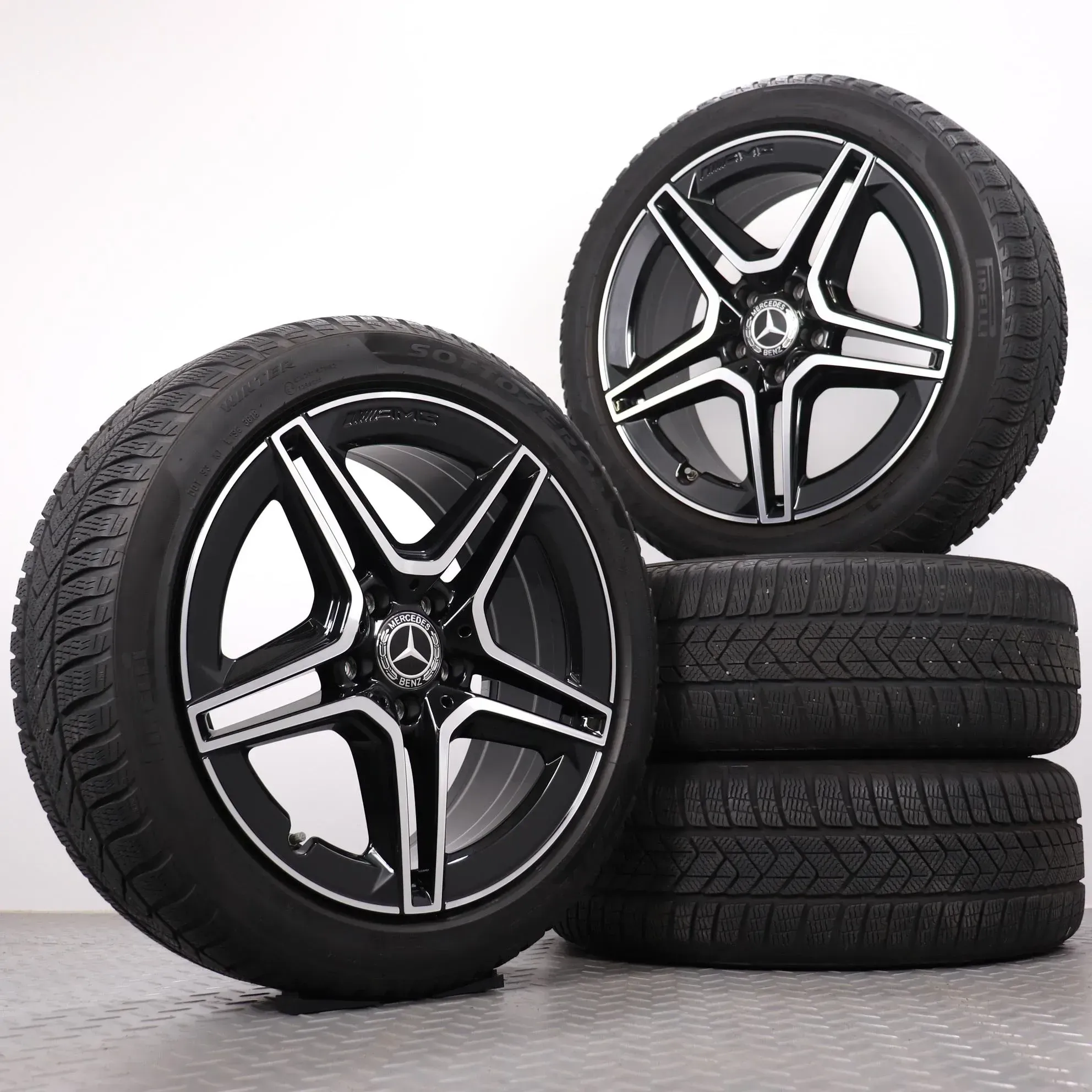 Winterräder 18 Zoll Mercedes-Benz A- B- CLA- Klasse W177 V177 W247 C118 X118 Original Felgen A1774011500 Winterreifen 4,5mm DOT18 225/45R18 91H MO Pirelli - Bild 1
