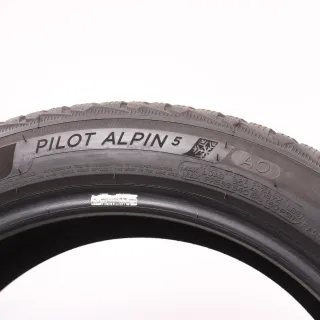 2x Winterreifen Michelin Pilot Alpin 5 245/45R19 102V XL AO DOT22 5mm 2454519 Winterräder - Bild 6