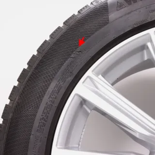 Winterräder 20 Zoll Audi Q8 SQ8 4M Original Felgen 4M8601025T Winterreifen DOT24 6,5-7mm 265/50R20 111H XL AO Continental Winter Contact TS850P 5-V-Speichen-Design - Bild 7