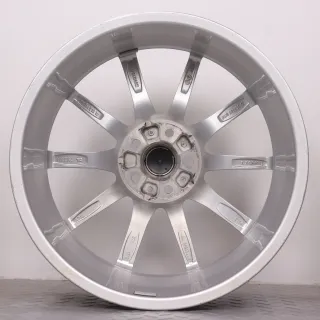 Alufelgen 19 Zoll Audi RS4 8W B9 & RS5 F5 8W Original Felgen Felgensatz 10-Speichen AUDI SPORT 8W0601025CP silber 8x19ET26 5x112 66,6mm - Bild 8