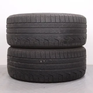 2x Winterreifen Pirelli SOTTOZERO Serie 2 235/40R19 96V XL AO DOT2023 & 1222 4,5-5mm 2354019 - Bild 2