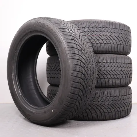 Background image for 4x Winterreifen Bridgestone Blizzak LM 005 225/55R18 102H XL * MO DOT22 4,5mm 2255518 Winterräder